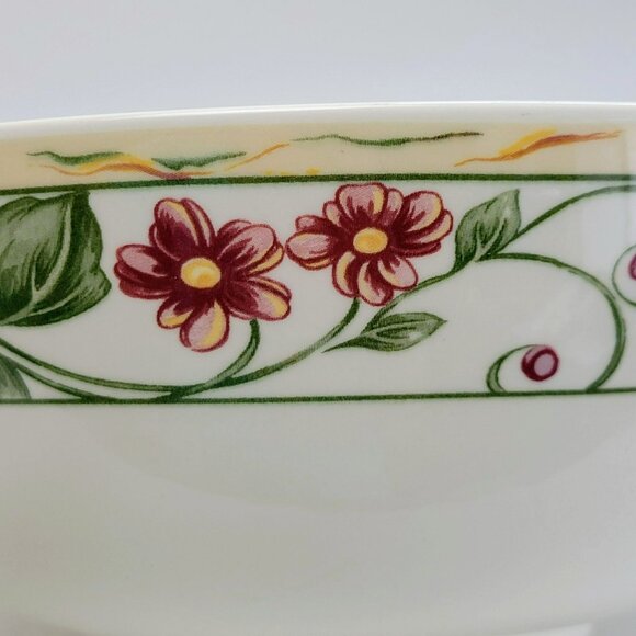 Wedgwood Amway Pears & Berries 10" Round Serving Bowl Beige Fruit & Floral - Picture 5 of 11